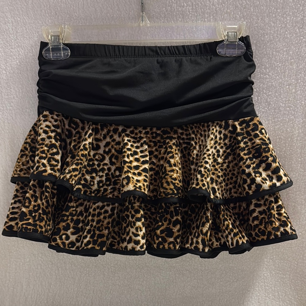Dance Skort Leopard Print Tiered Ruffles Ruched Stretch Size EUR 160/USA 14-16